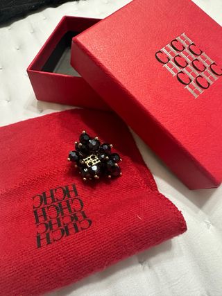 Anillo Carolina Herrera Negro y Dorado