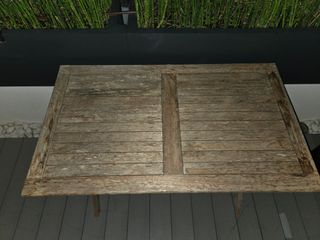 Mesa de jardín plegable de madera