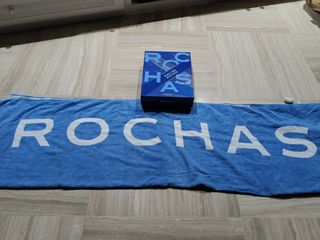 Toalla playa y piscina Rochas con bolsa y caja