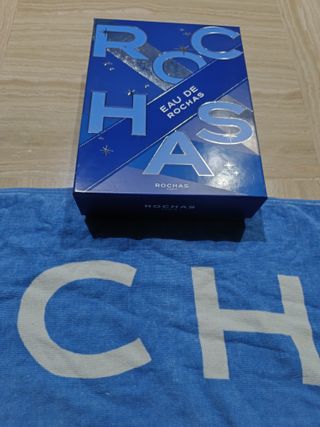Toalla playa y piscina Rochas con bolsa y caja