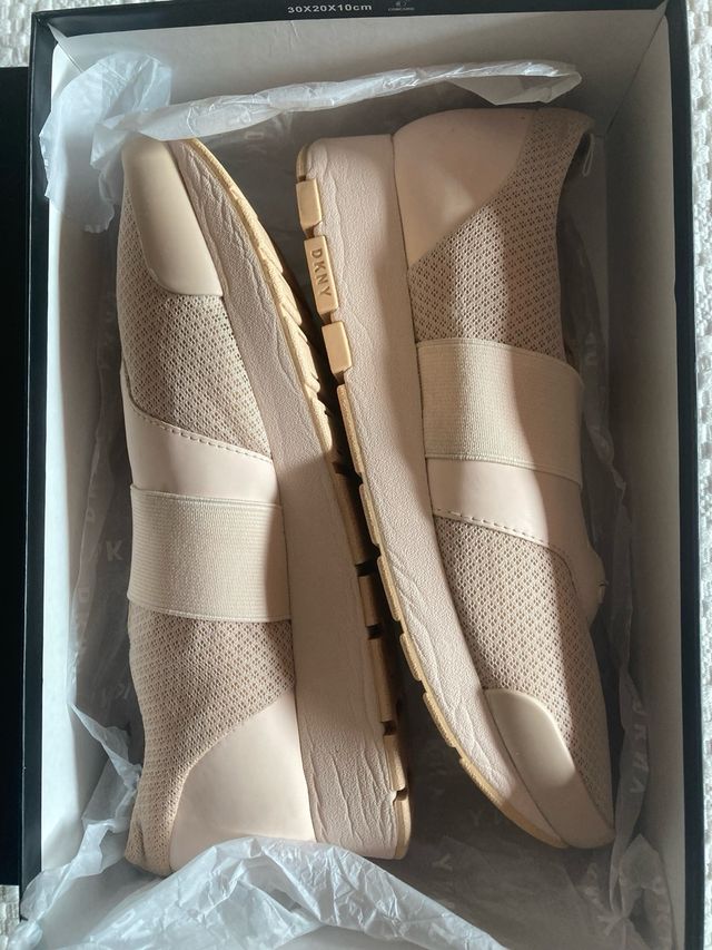 Sapatilhas DKNY Rosa