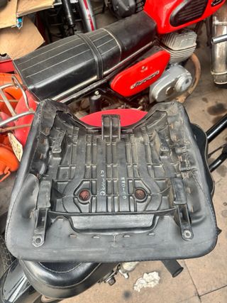 Asiento delantero Honda CBR900 96/97