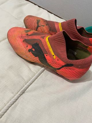 Botines de fútbol Puma aluminio