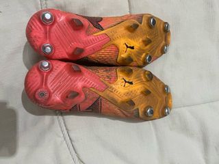 Botines de fútbol Puma aluminio
