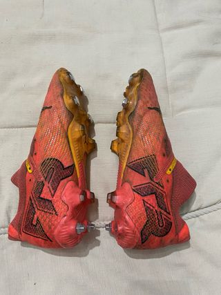 Botines de fútbol Puma aluminio