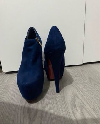 Botines de tacón azul