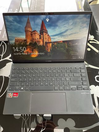 Asus ZenBook 14 UM425U - 8GB RAM, 500GB SSD