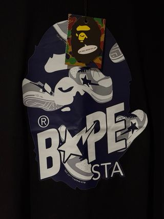 Camiseta negra estilo BAPESTA
.