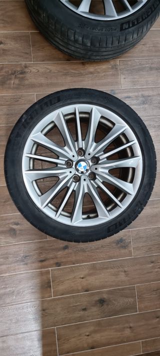 Llantas BMW Style 332 19” con neumáticos Michelin