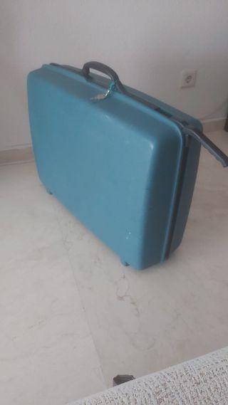 Maleta Samsonite,dura y resistente 70x50x20cm azul