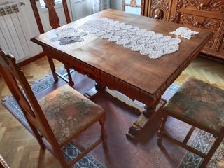 Comedor completo  y lampara