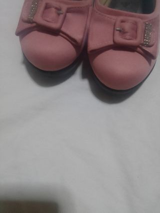 Zapatos de tacón rosa y negro talla 39