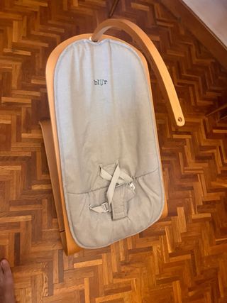 Hamaca bebé madera y tela gris