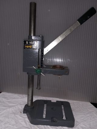 Base sujetadora de taladro fijo S 16P