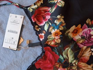 Blusa con estampado floral