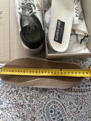 Golden Goose Talla 43