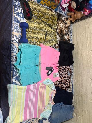 Lote Ropa Mujer Variada(OFERTA,TODO A 10€+ REGALO)
