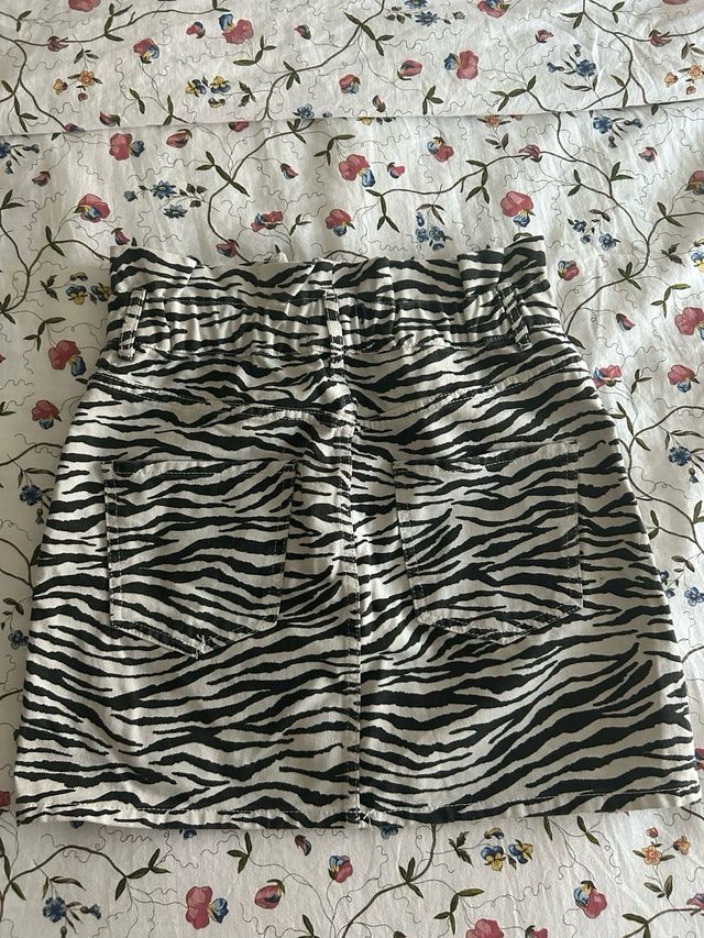 Falda animal print cebra