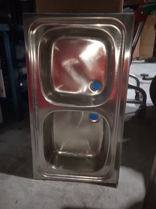 Fregadero de acero inoxidable con 2 senos