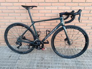 Bicicleta Giant Advanced 1
