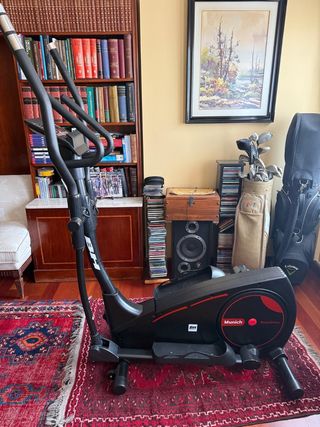 Bicicleta Elíptica BH Munich RearDrive
