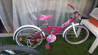 Bicicleta infantil rosa