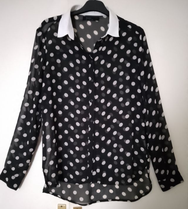 Blusa Bershka lunares