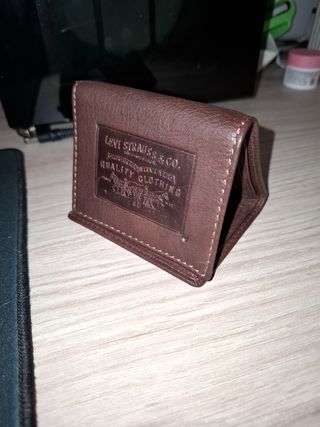 Cartera Levi's Marrón Cuero vintage de 1994. 