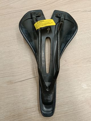 Sillín Specialized Carbono