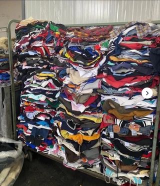 Box 3kg Vestiti Usati Firmati Reseller Second Hand