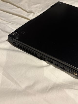 Portátil MSI GL75 9SEK-074EX