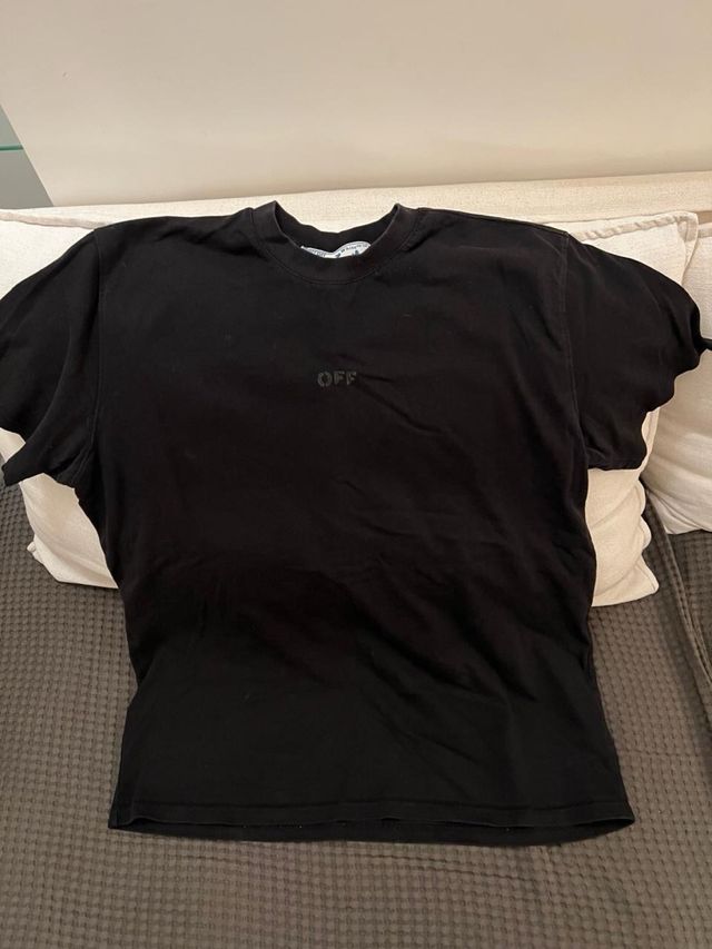 Off-White Camiseta Negra