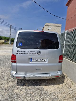 Volkswagen Caravelle 2009