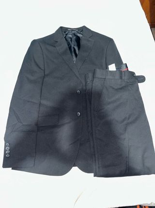 Traje de hombre negro
