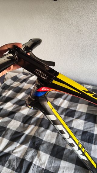 Manillar Aero Look Carbono + potencia