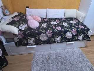 Diván Ikea colección brimnes completo