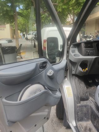 Ford Transit 2012