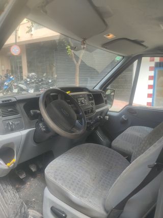 Ford Transit 2012