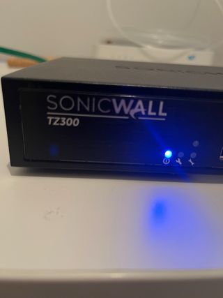 SonicWall TZ300 Firewall