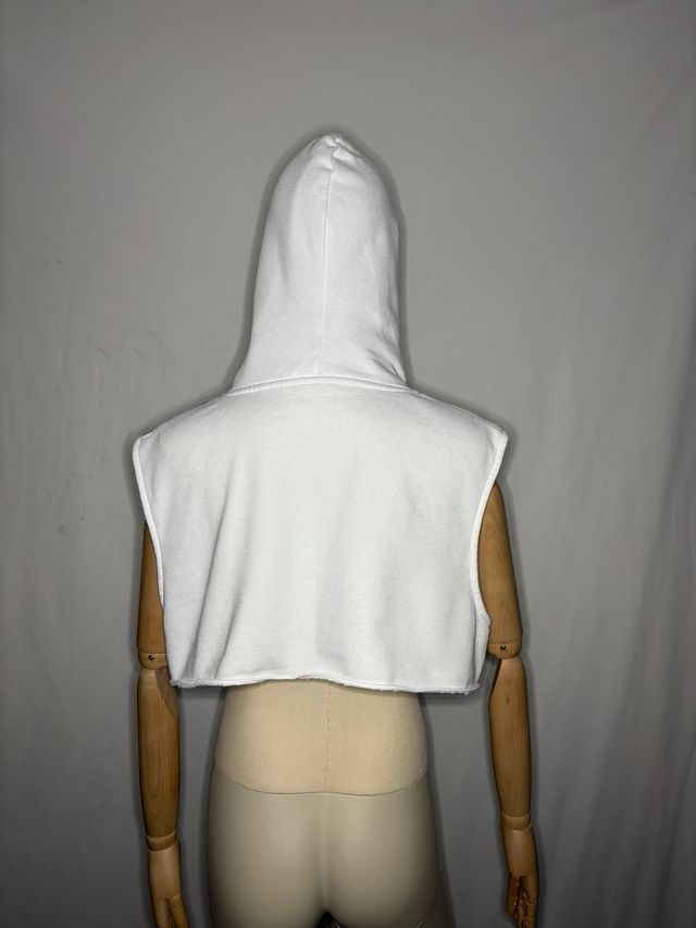 Sudadera corta con capucha