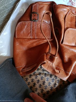 Mochila - bolso cuero