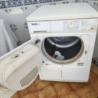 Secadora Miele Softronic T4262C