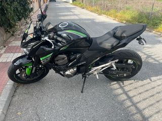 Kawasaki Z800 limitada A2