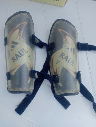 Espinilleras Fútbol Adidas Raúl 7
