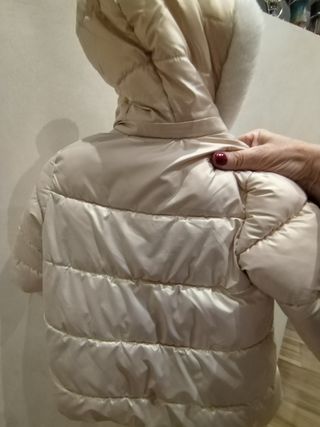 Piumino bimba Prenatal beige con cuoricini