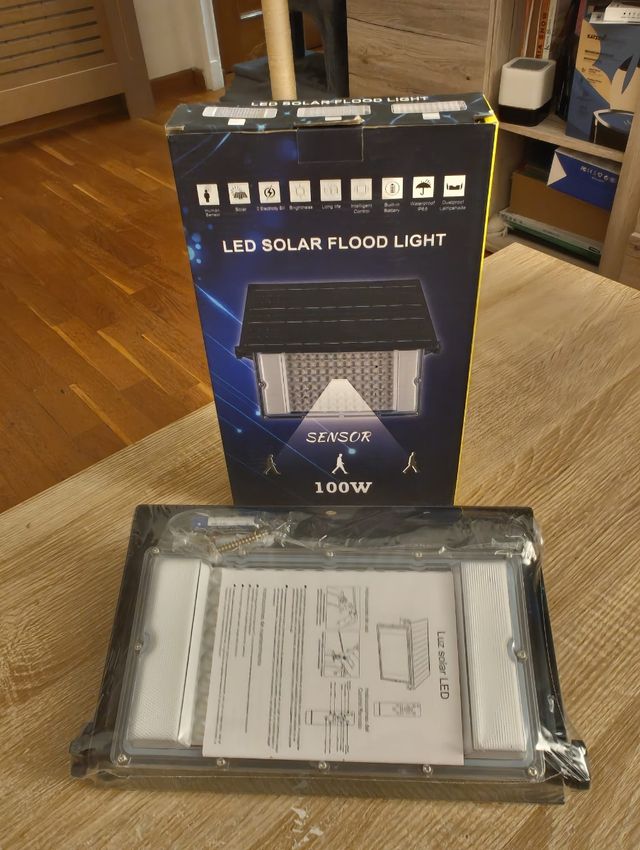 Foco LED Solar Exterior Negro/Gris