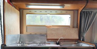 Autocaravana Hymer 
teléfono(657067853)