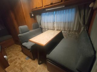 Autocaravana Hymer 
teléfono(657067853)