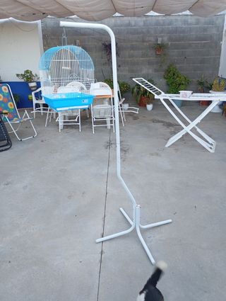 Soporte para jaula de pájaros