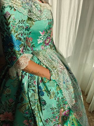 Traje de Fallera 